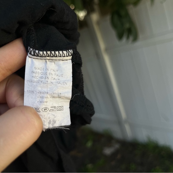 Brandy Melville Black Off the Shoulders Crop Top. - Picture 5 of 7